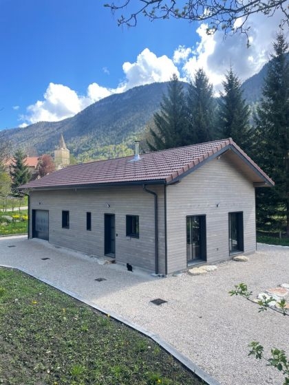 Maison ossature bois avec bardage gris - Saint Agnan en Vercors