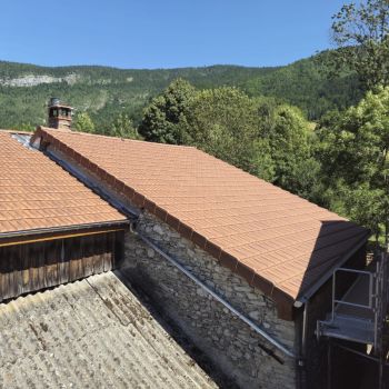Rénovation couverture tuiles - Saint Martin en Vercors